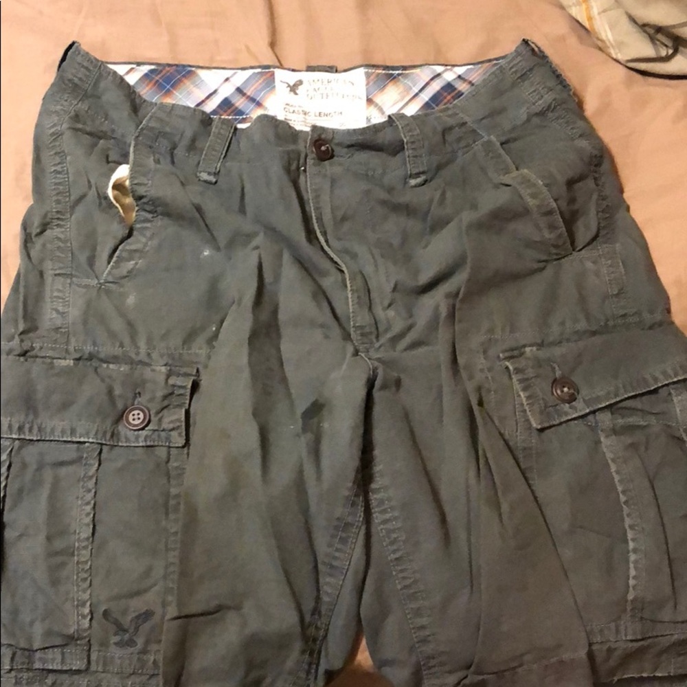 American eagle cargo shorts